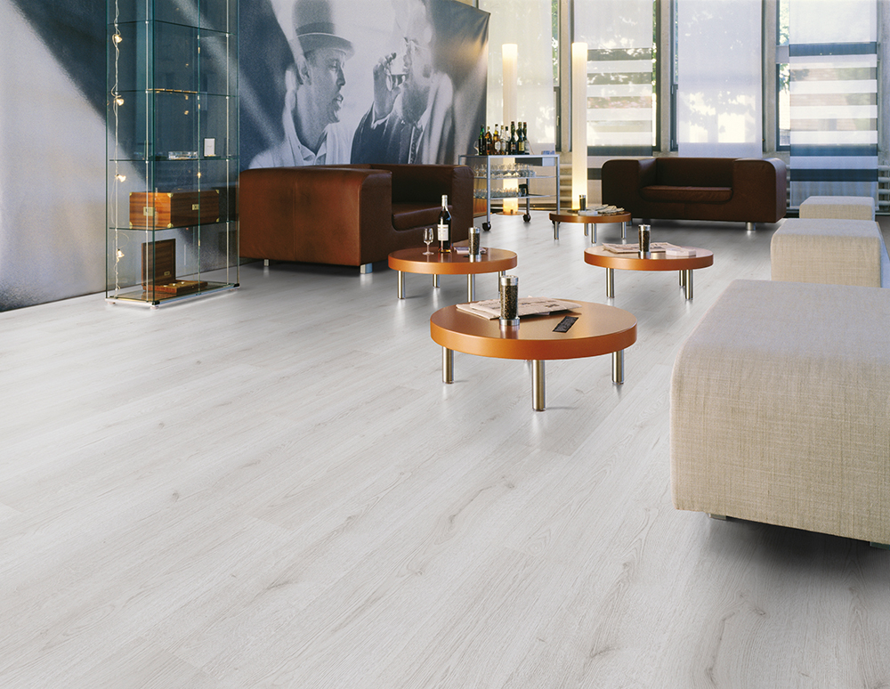 5 mẫu sàn gỗ công nghiệp màu trắng giúp nới rộng không gian